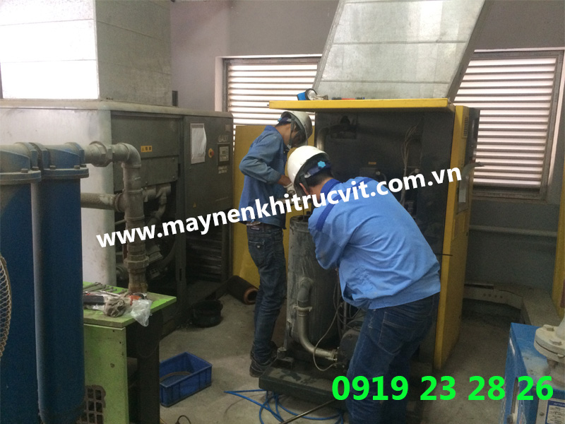 Dịch vụ bảo dưỡng- sửa chữa máy Kaeser tại Minh Phú, Service of Kaeser air compressor repair, Kaeser air compressor repair service.
