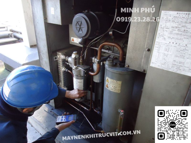 Kiểm tra định kỳ 3 tháng hoặc 1500 giờ máy nén khí Kobelco