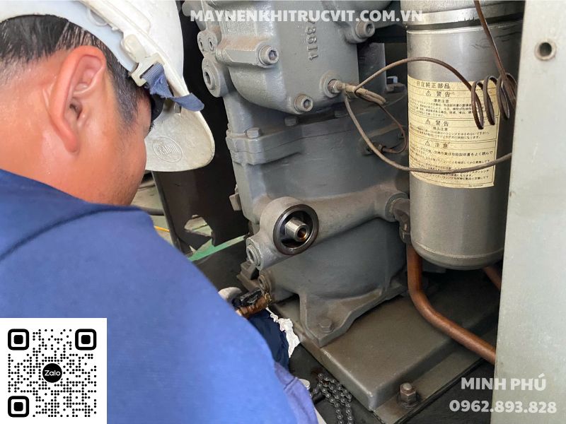 Bảo dưỡng máy nén khí Hitachi, Sửa chữa máy nén khí Hitachi, Hitachi air compressor repair service, Bao duong may nen khi Hitachi, Sua chua may nen khi Hitachi, Lỗi máy nén khí Hitachi,