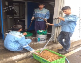 Clean the air compressor cooler